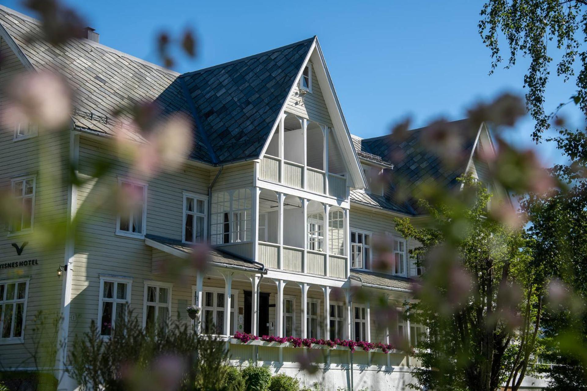 Visnes Hotel Stryn Dış mekan fotoğraf