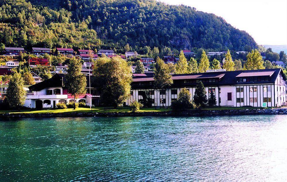Visnes Hotel Stryn Dış mekan fotoğraf