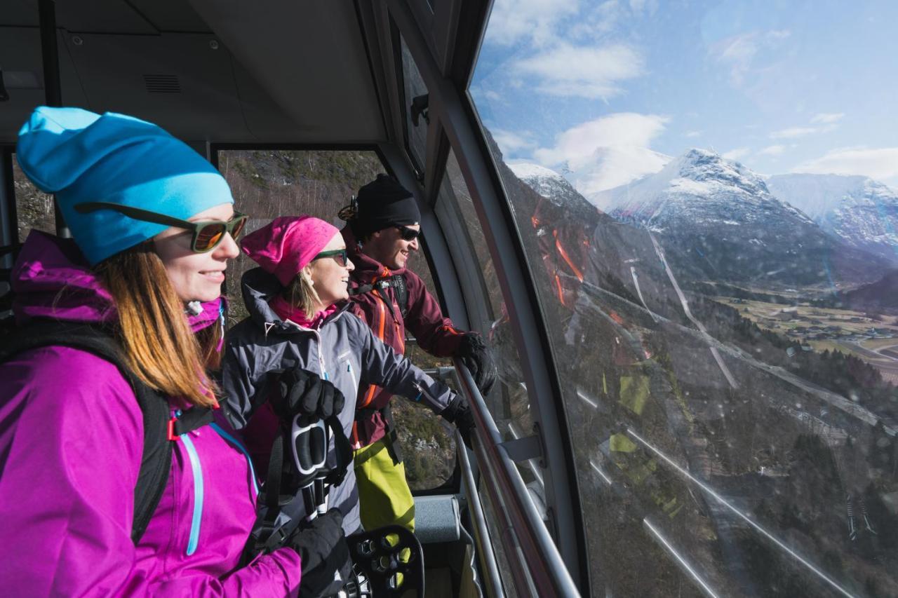 Visnes Hotel Stryn Dış mekan fotoğraf